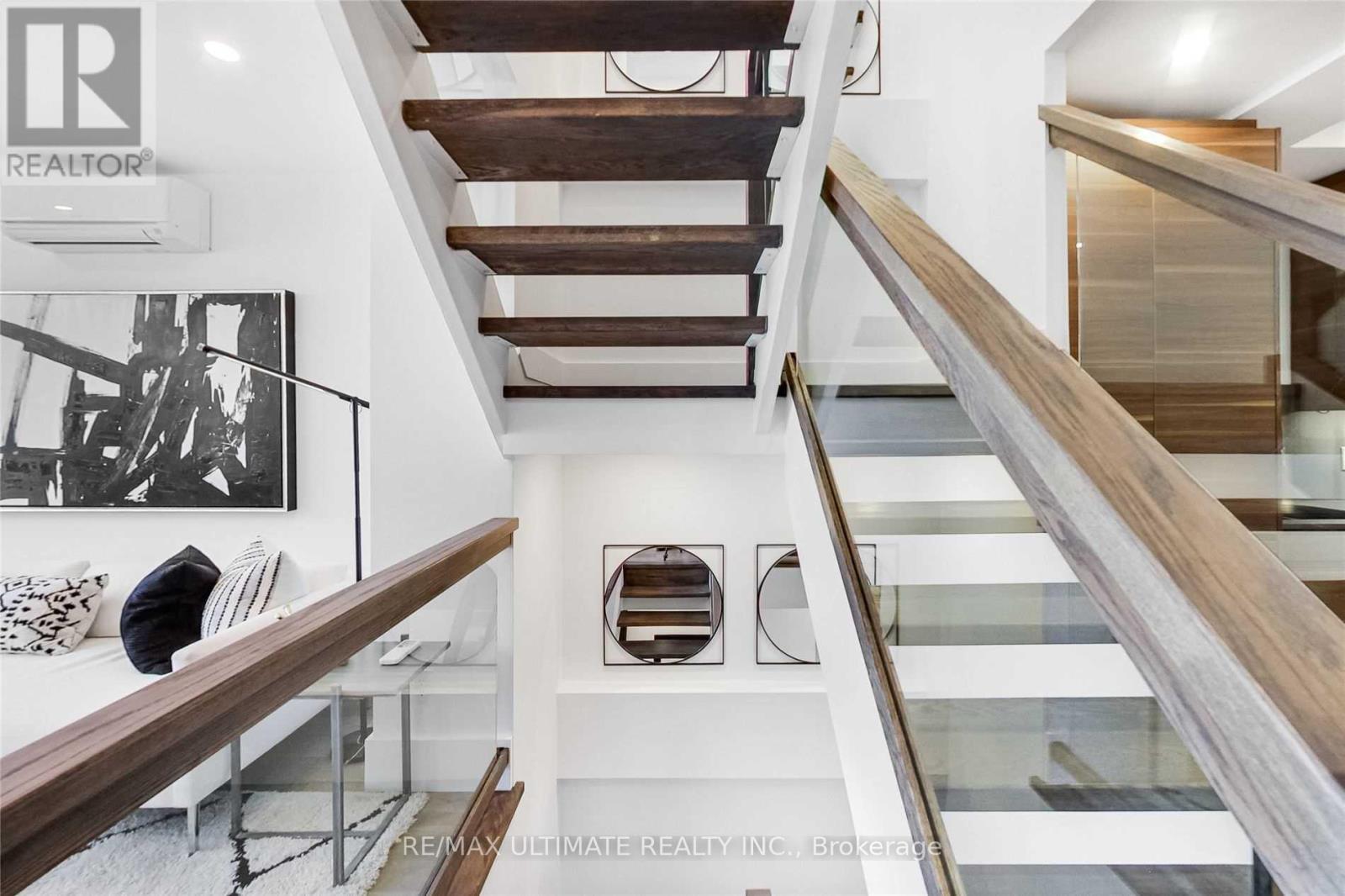 154 Hamilton Street Property Photo 14