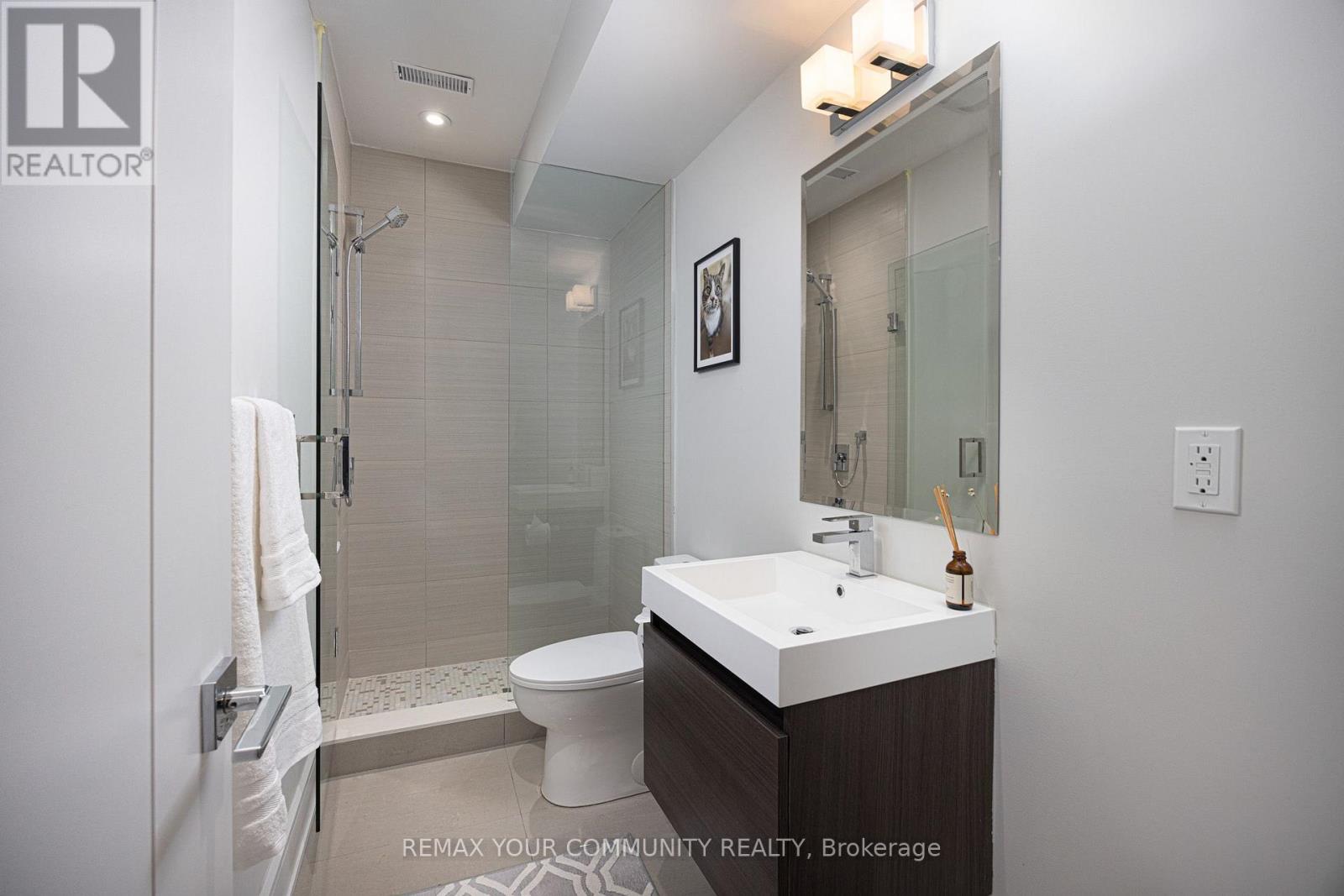 164 Aldwych Avenue Property Photo 44