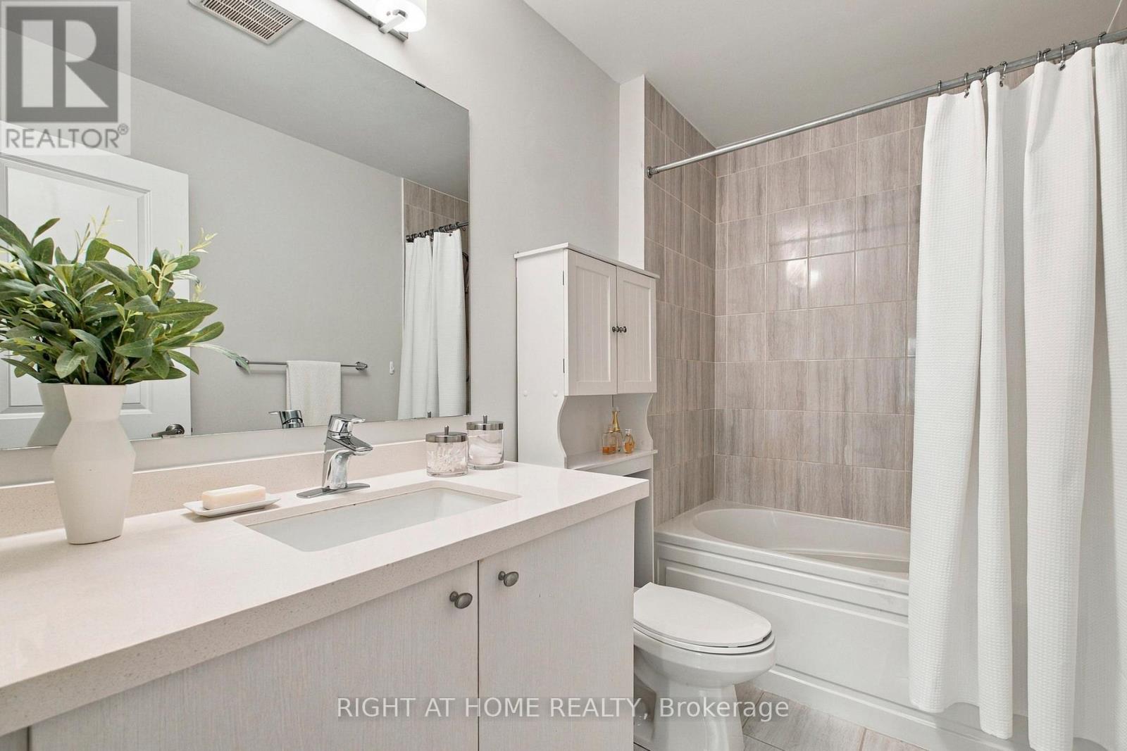 41 Amulet Way Property Photo 28
