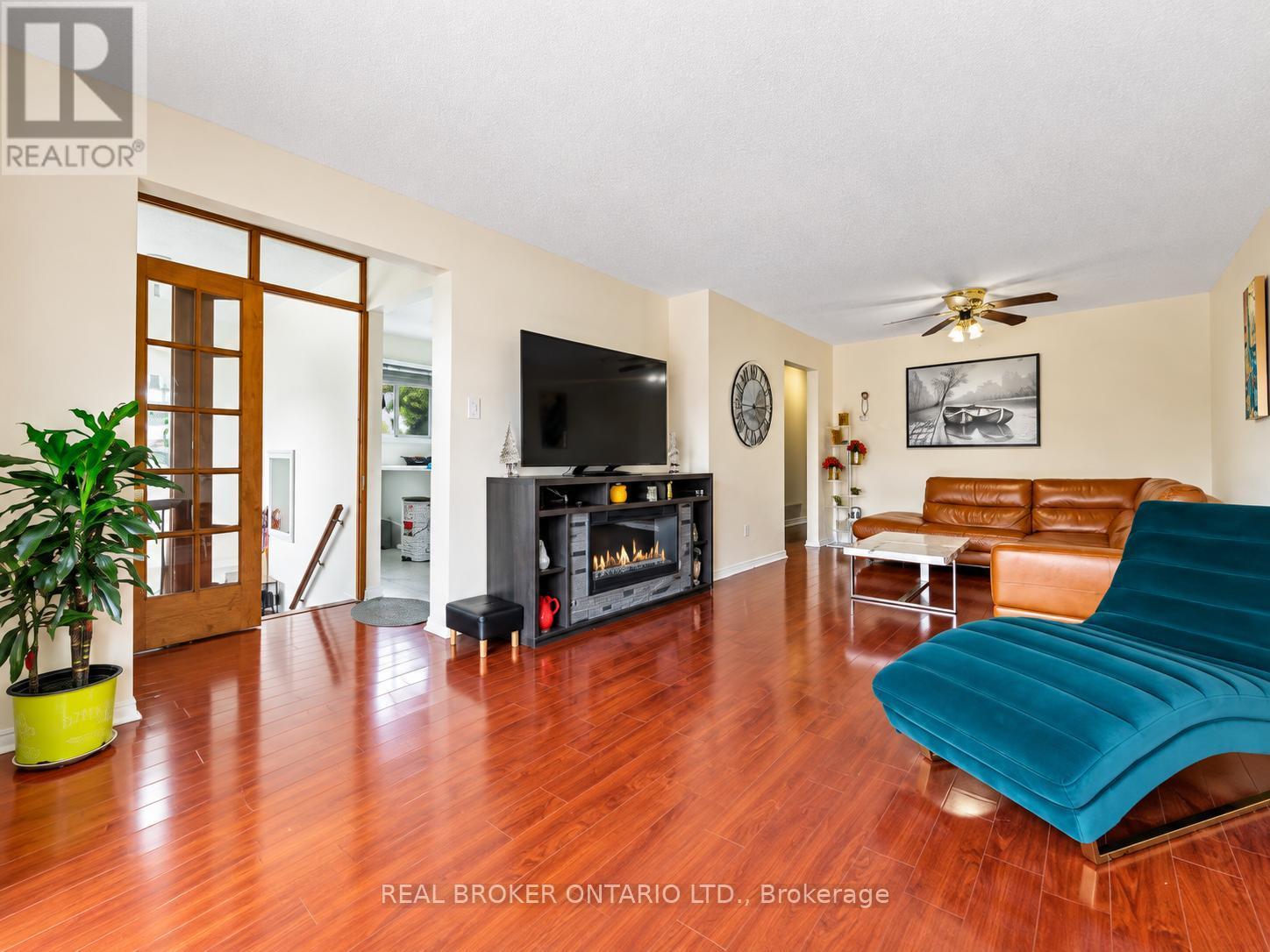 54 Millhouse Crescent Property Photo 4
