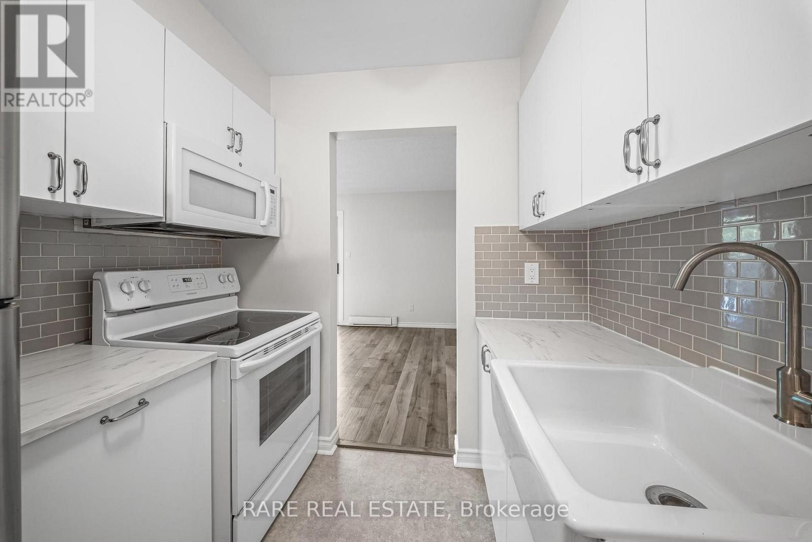 18 - 221 Ormond Drive Property Photo 8