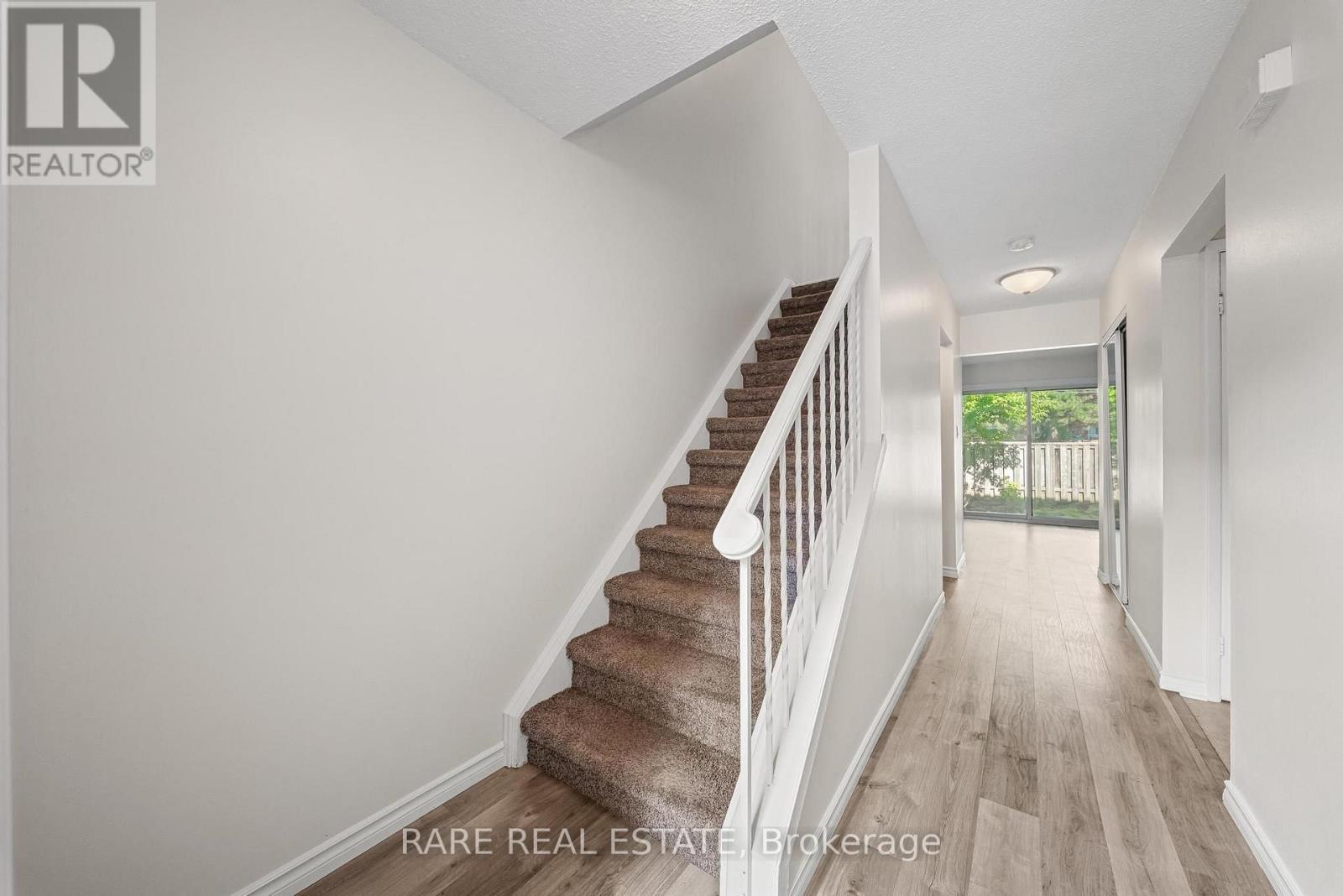 18 - 221 Ormond Drive Property Photo 10