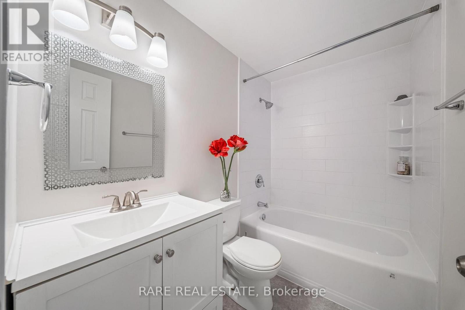 18 - 221 Ormond Drive Property Photo 15