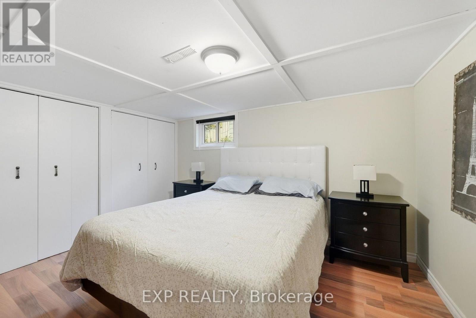 312 Walnut Street W Property Photo 35