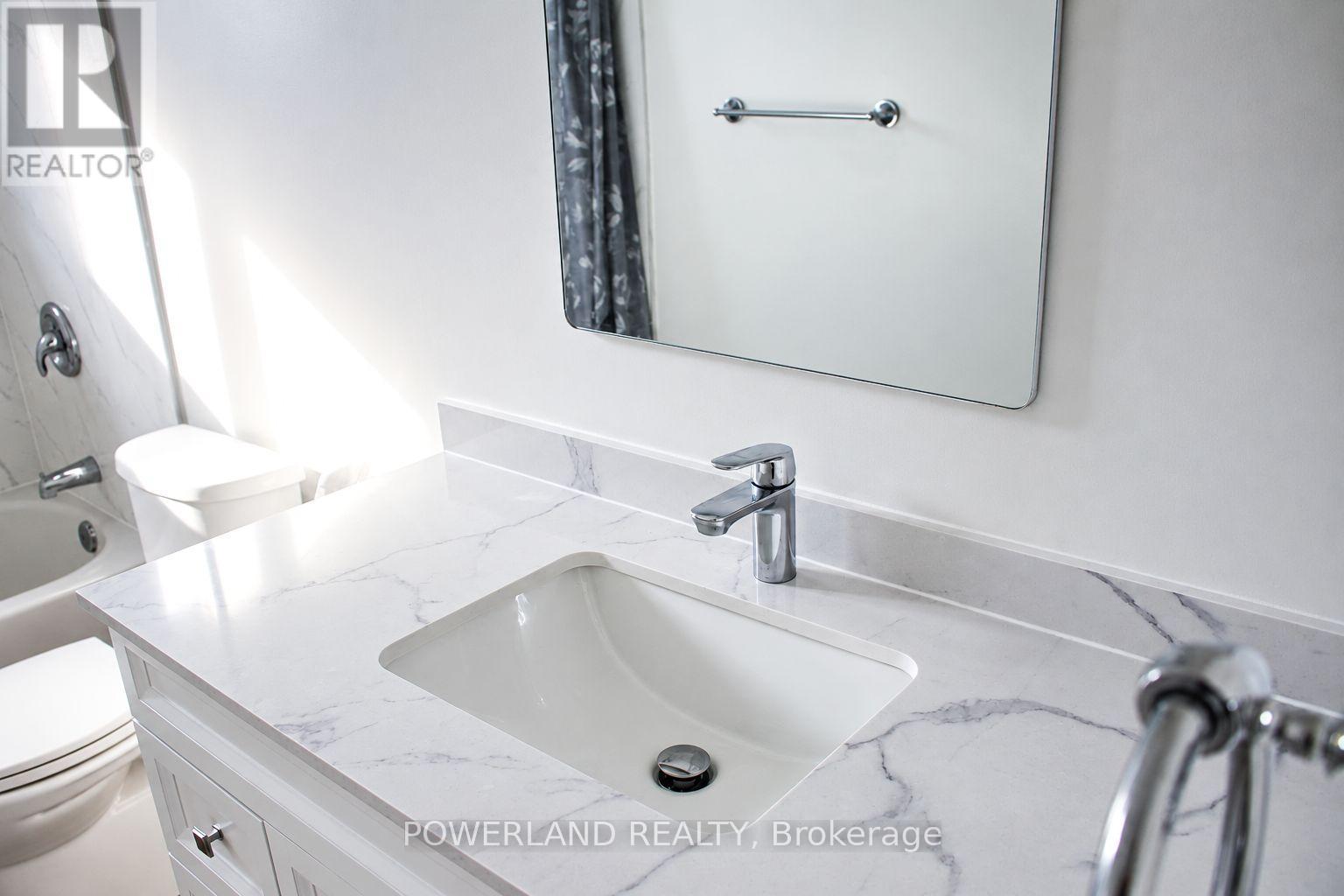 505 Harris Court Property Photo 7