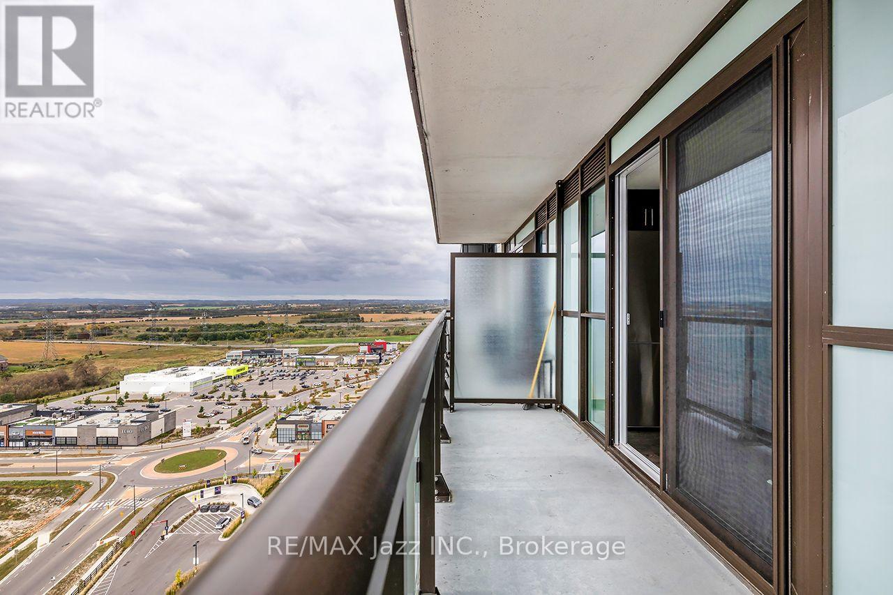 2001 - 2550 Simcoe Street N Property Photo 16