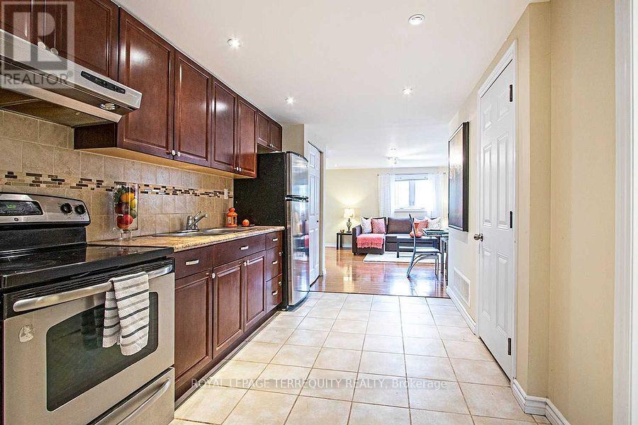 Lower - 53 Rushbrooke Way Property Photo 18