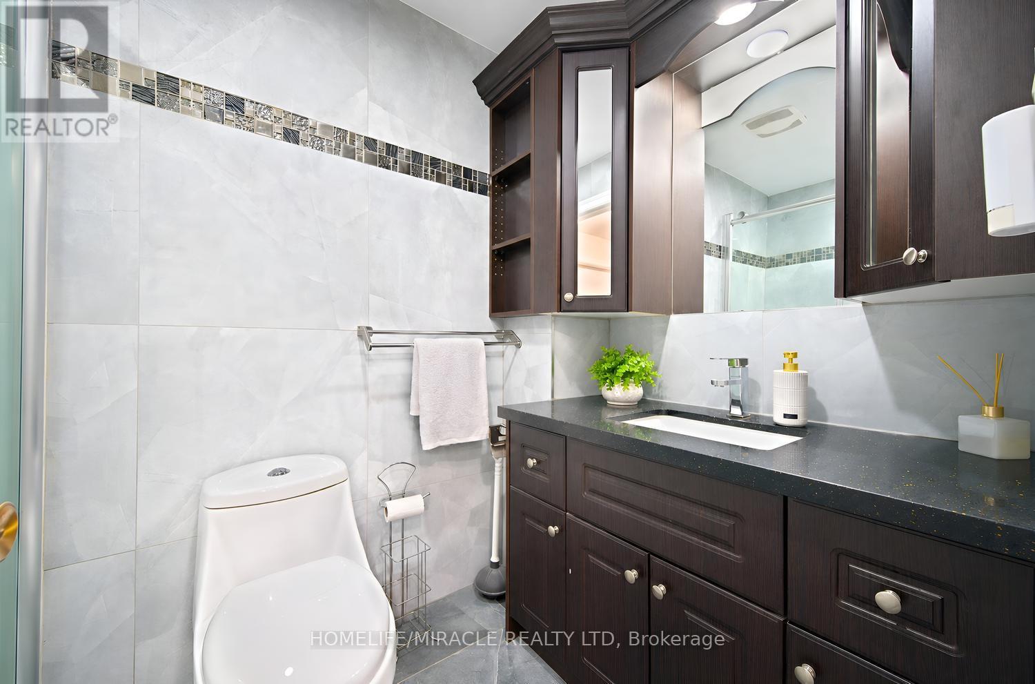 54 Sunderland Crescent Property Photo 26