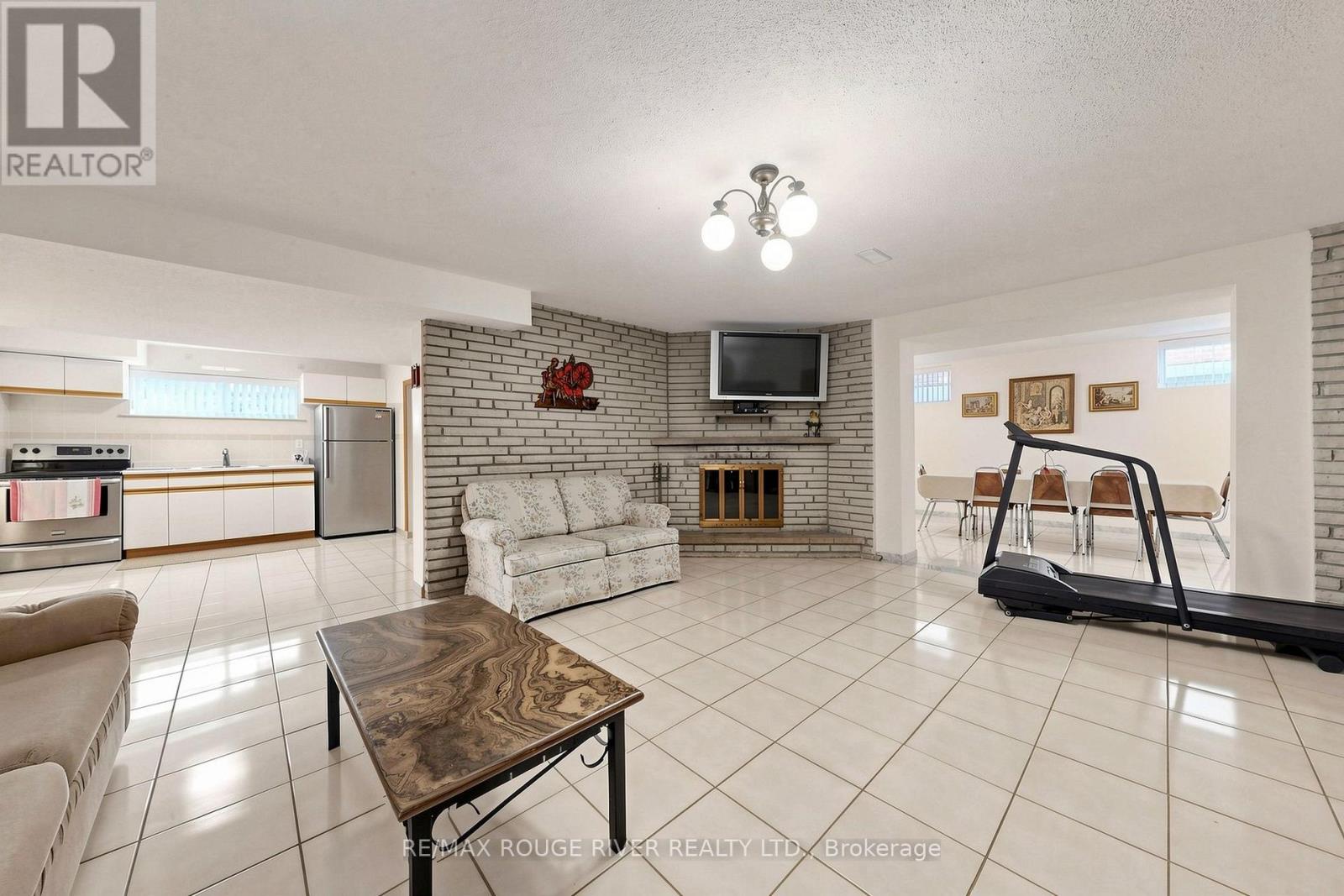 48 Chillery Avenue Property Photo 37