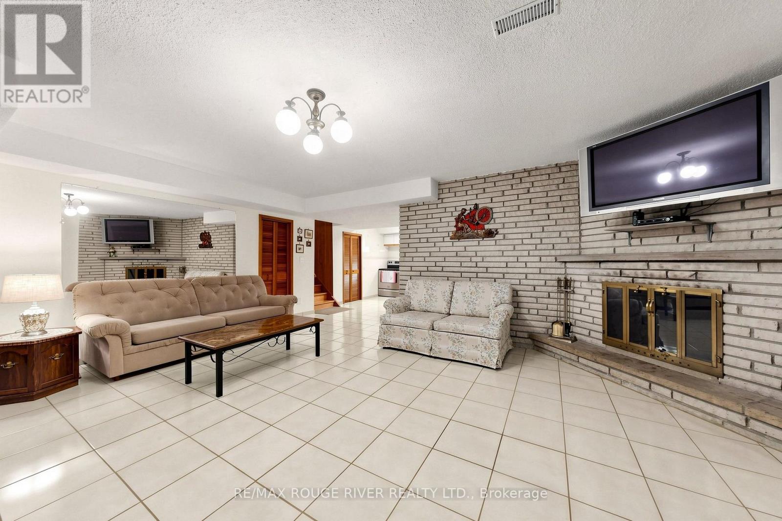 48 Chillery Avenue Property Photo 38