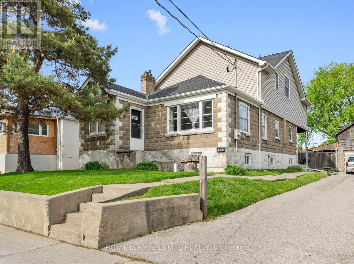 601 PHARMACY AVENUE Property Photo 1