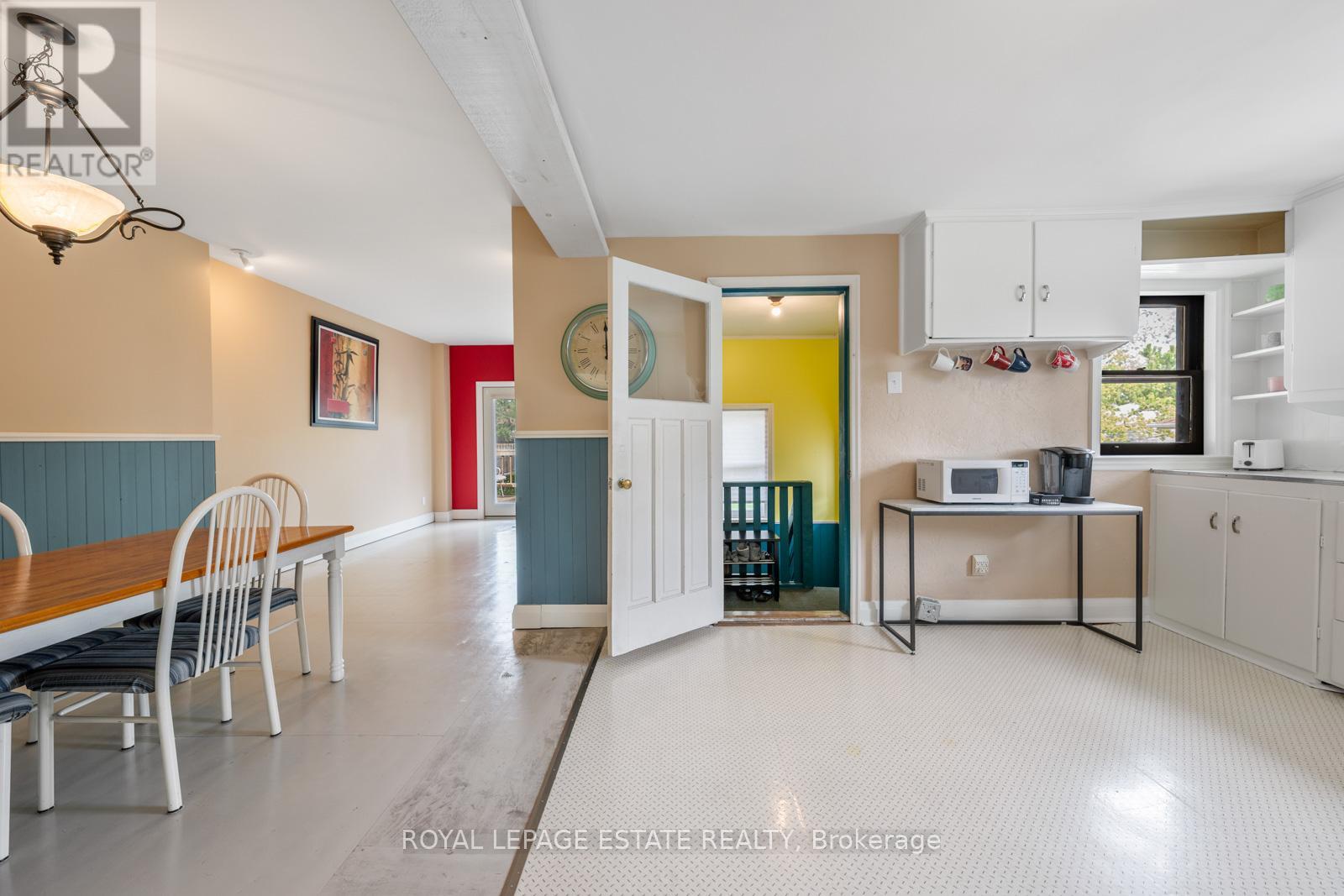 601 Pharmacy Avenue Property Photo 14