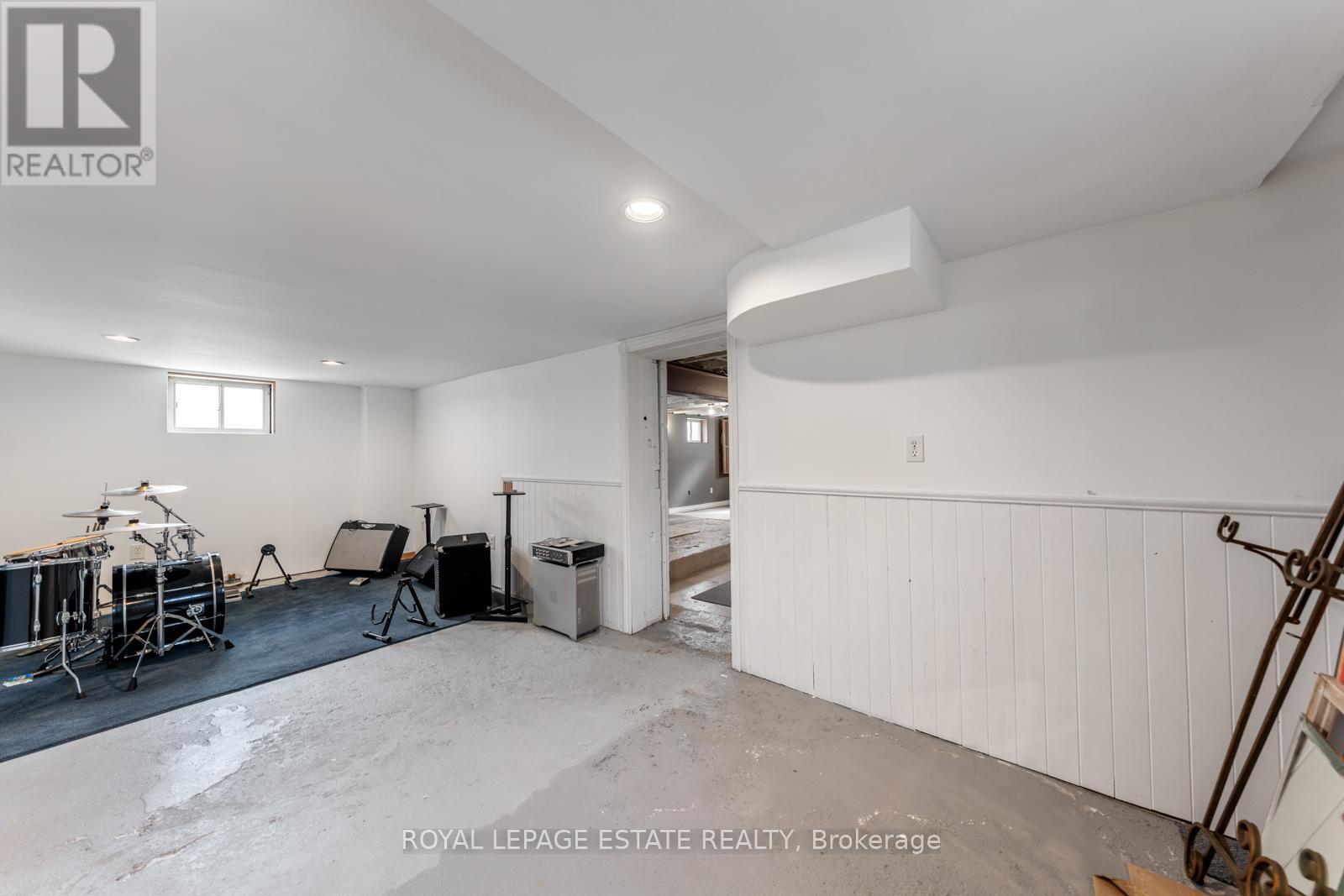 601 Pharmacy Avenue Property Photo 36