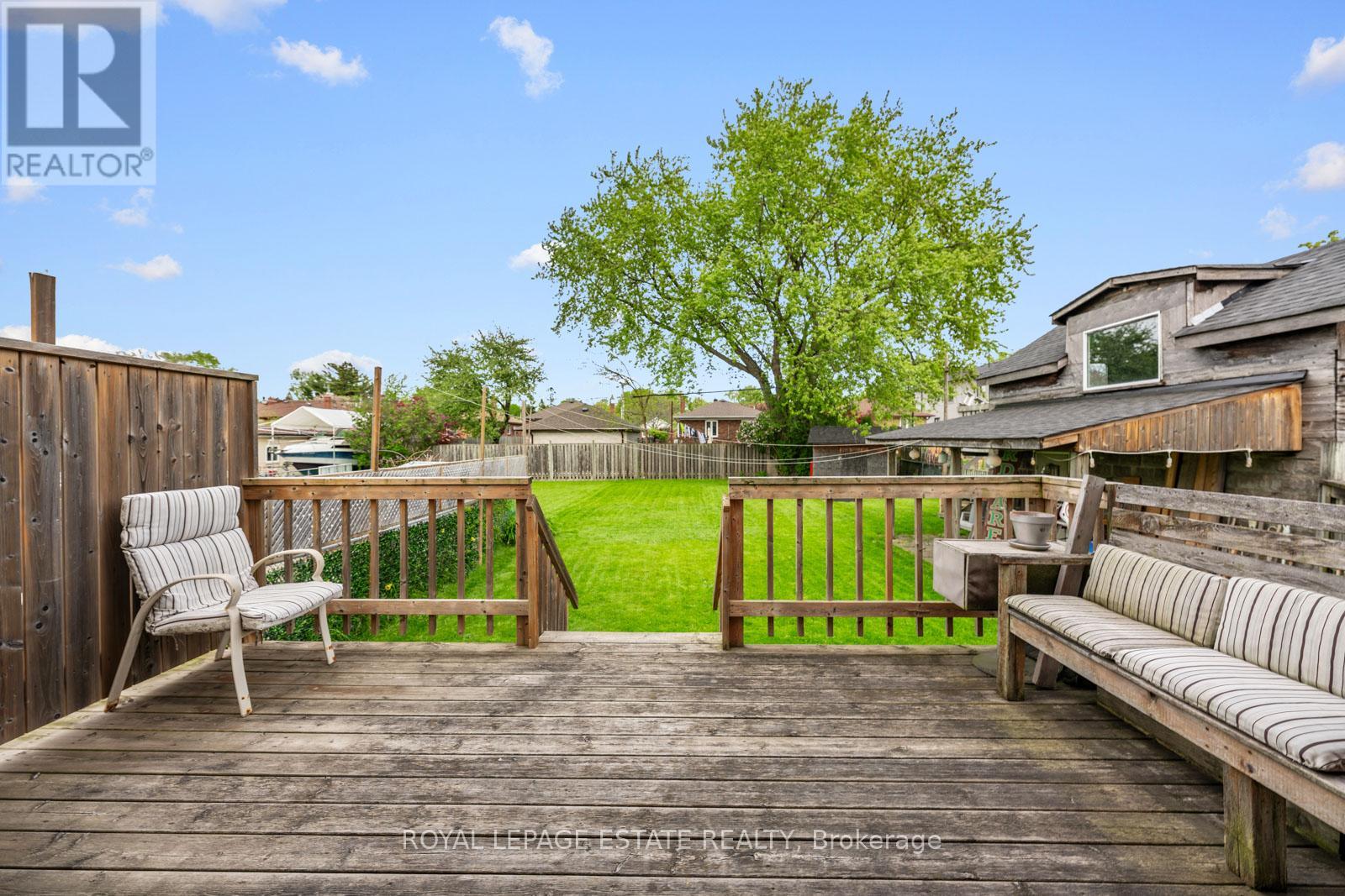 601 Pharmacy Avenue Property Photo 39