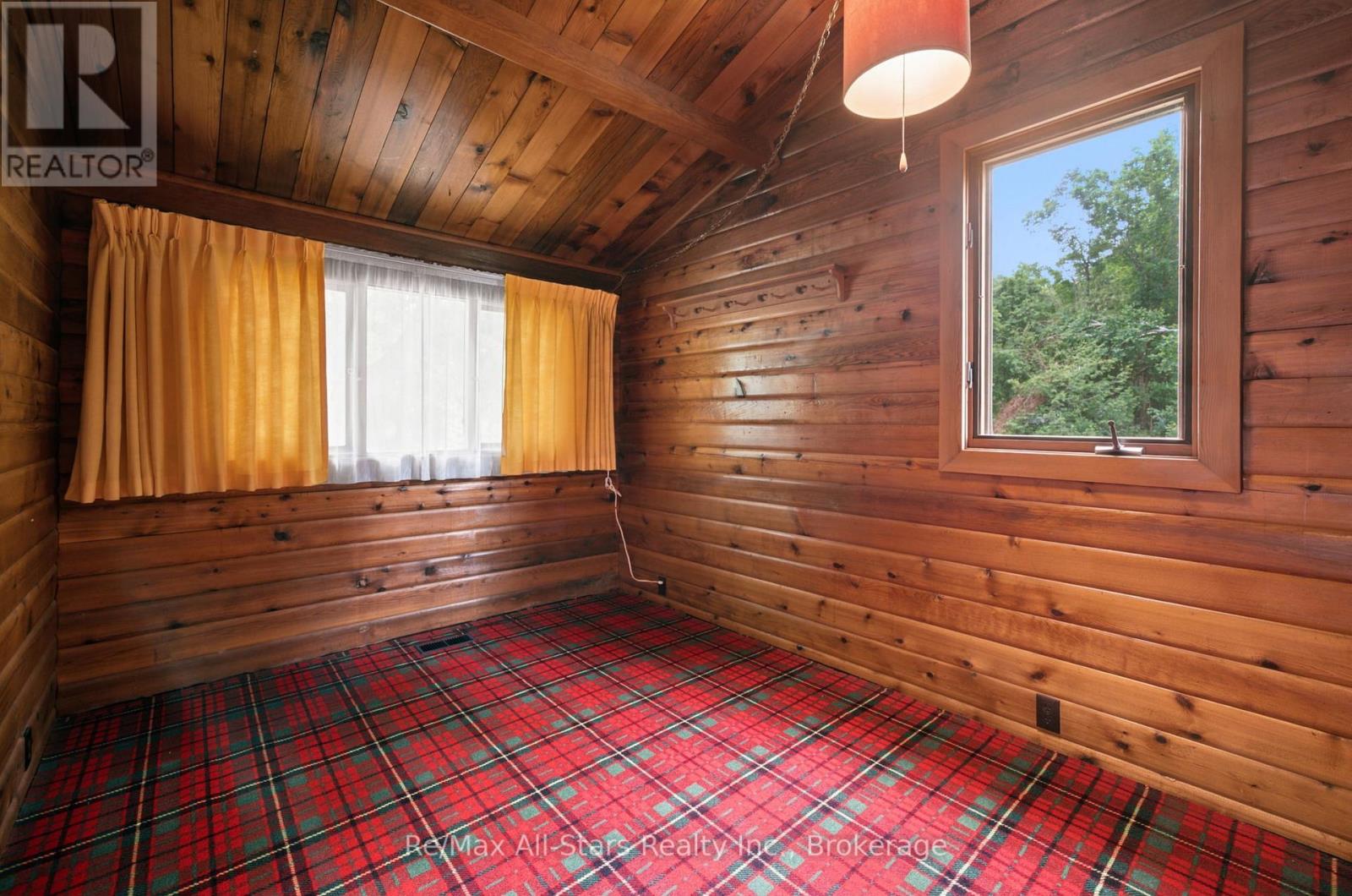 18050 Nesbitt Line Property Photo 14