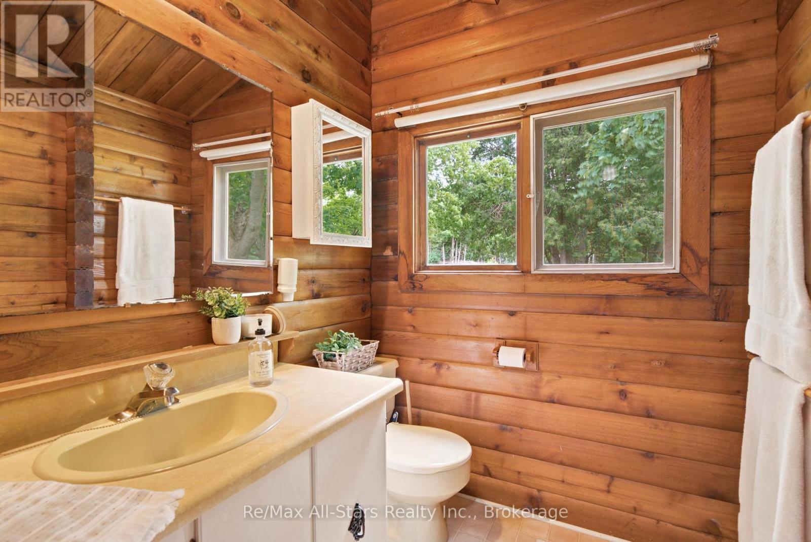 18050 Nesbitt Line Property Photo 15