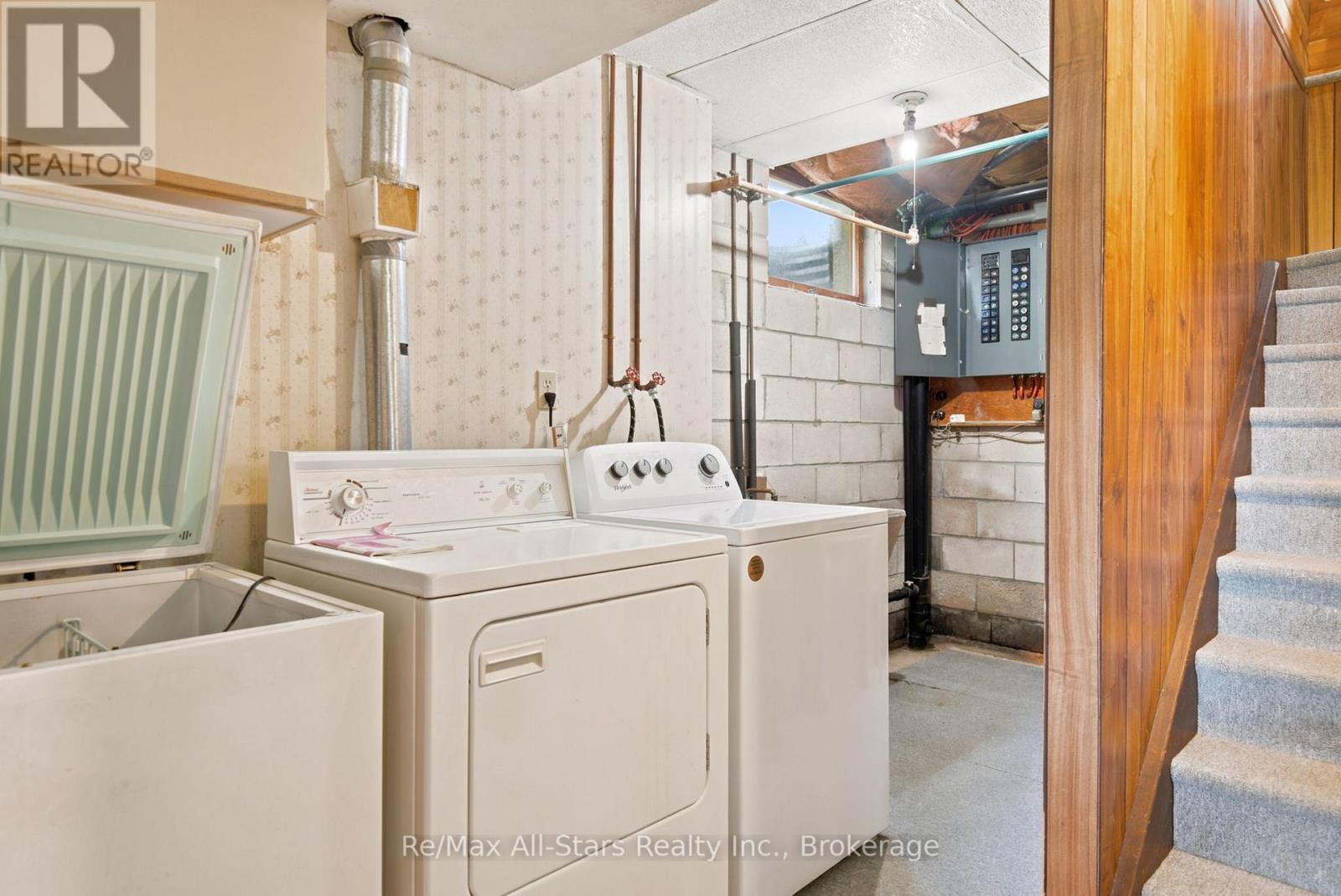 18050 Nesbitt Line Property Photo 17
