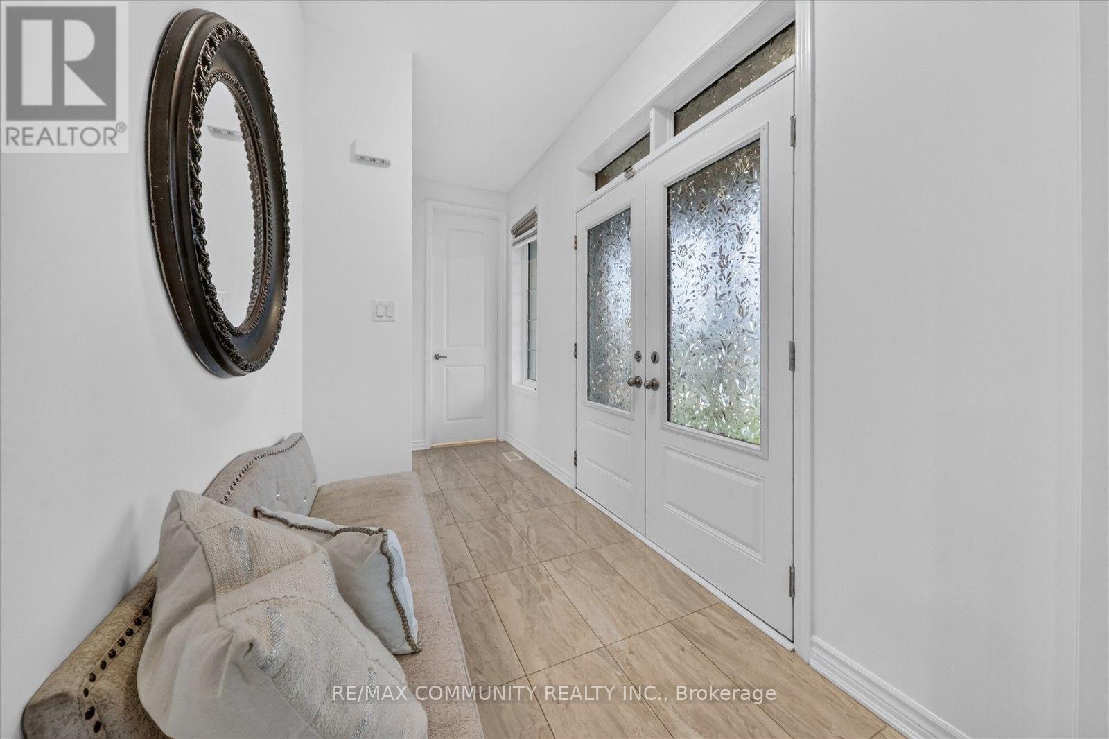 3001 Hollyberry Trail Property Photo 10