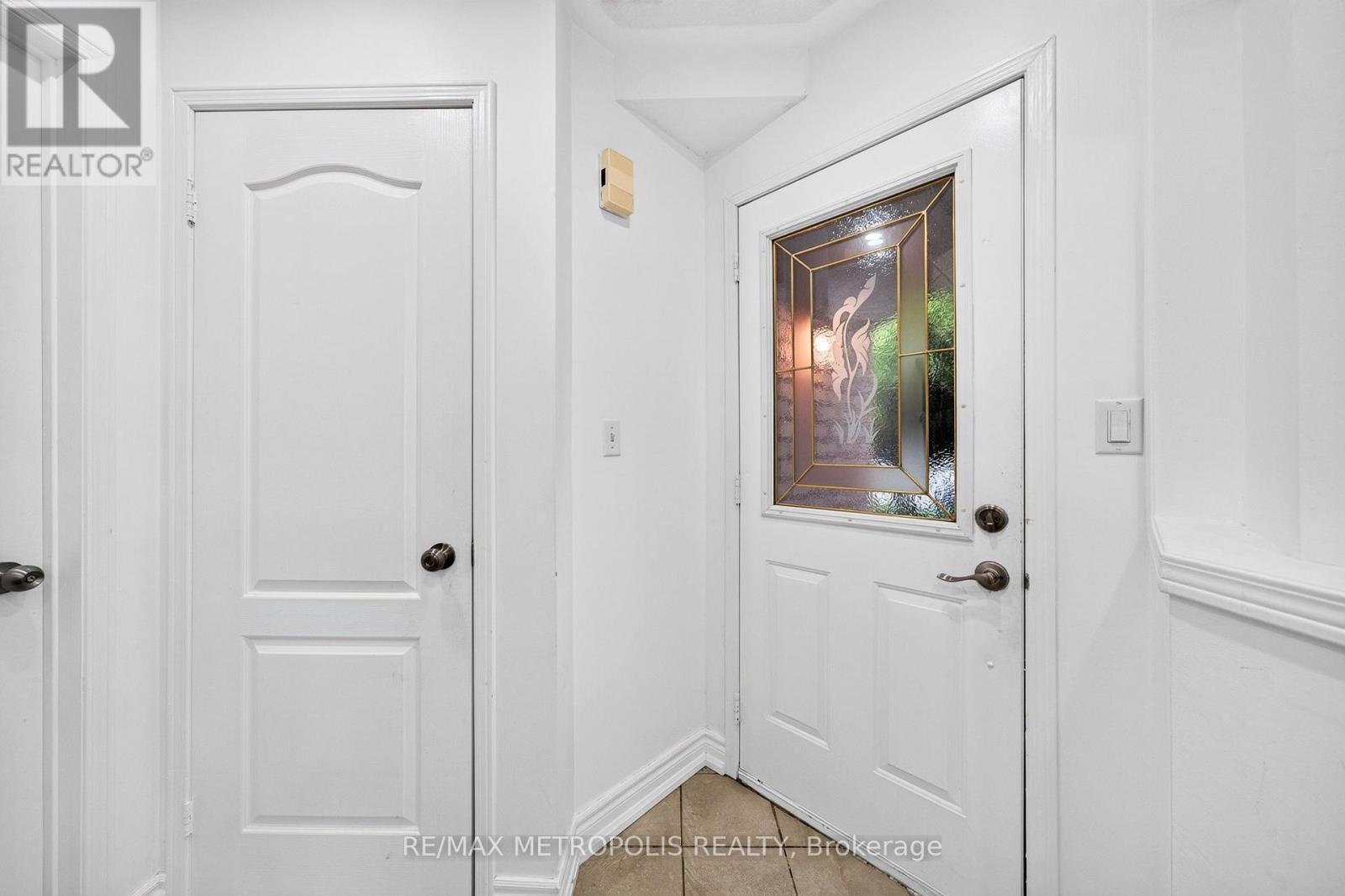 95 John Walter Crescent Property Photo 9