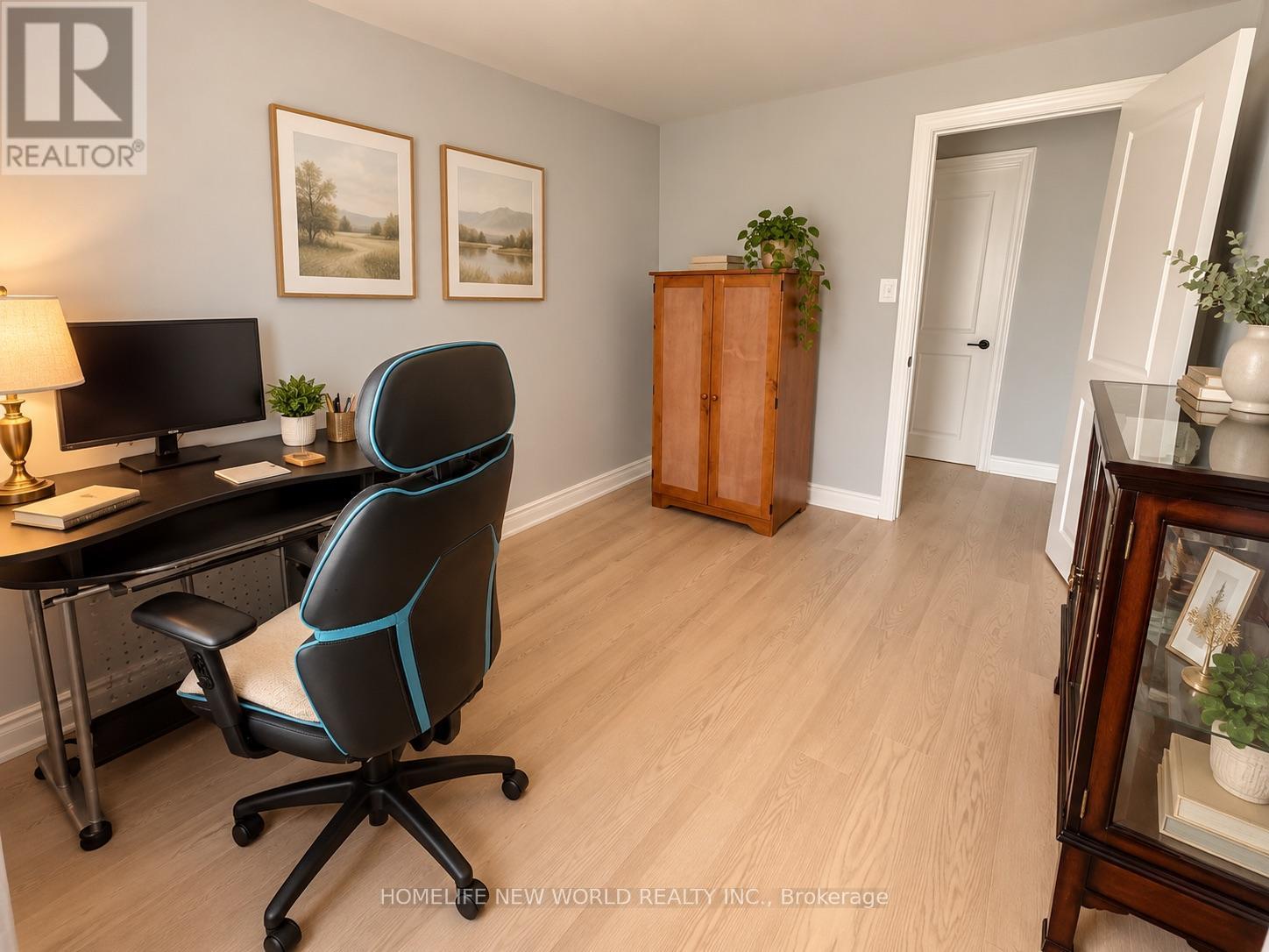 53 Pebblehill Square Property Photo 20