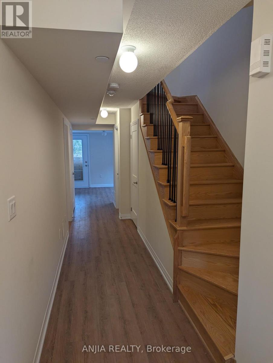 16 Coote Court Property Photo 2