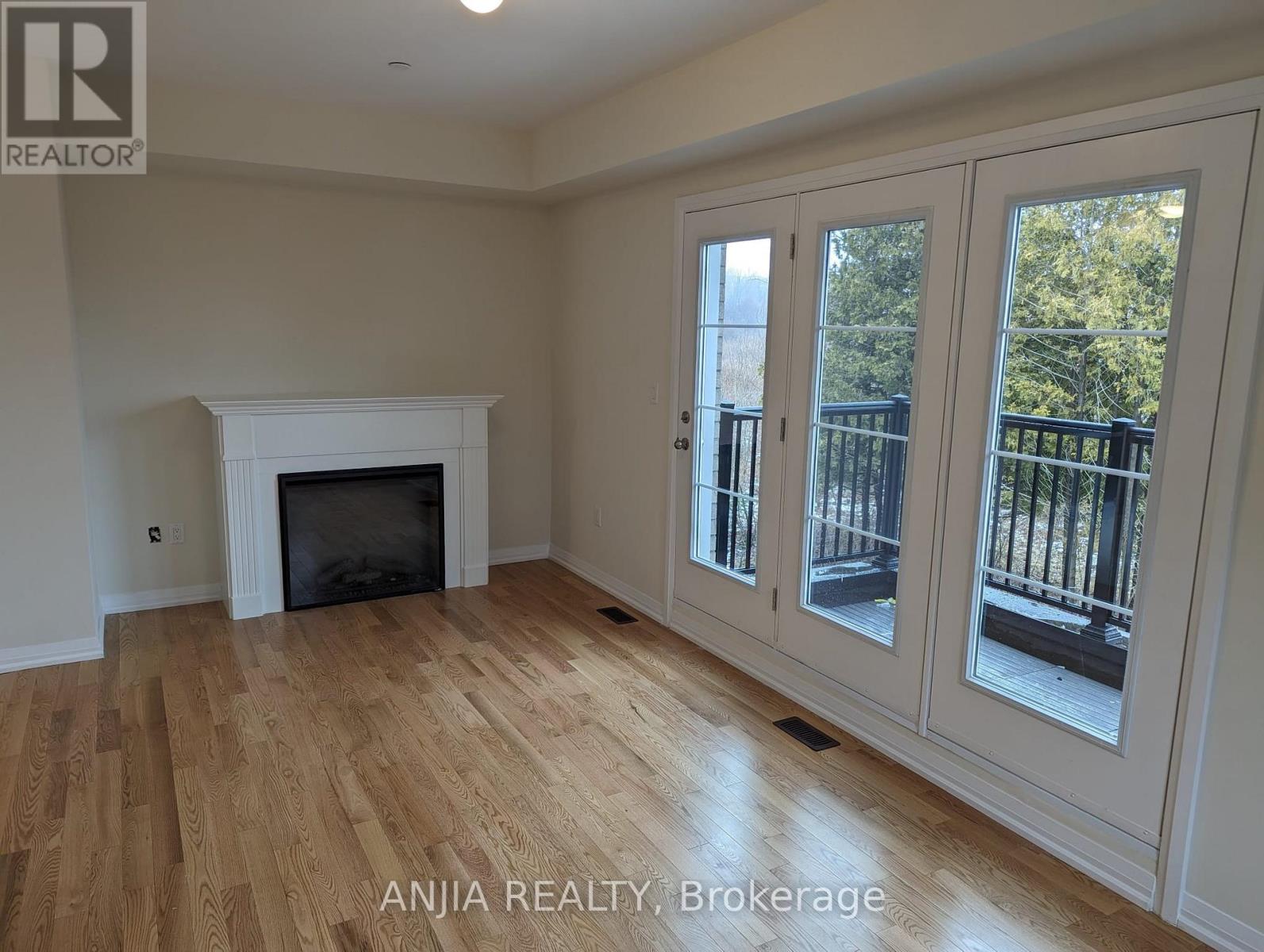 16 Coote Court Property Photo 6