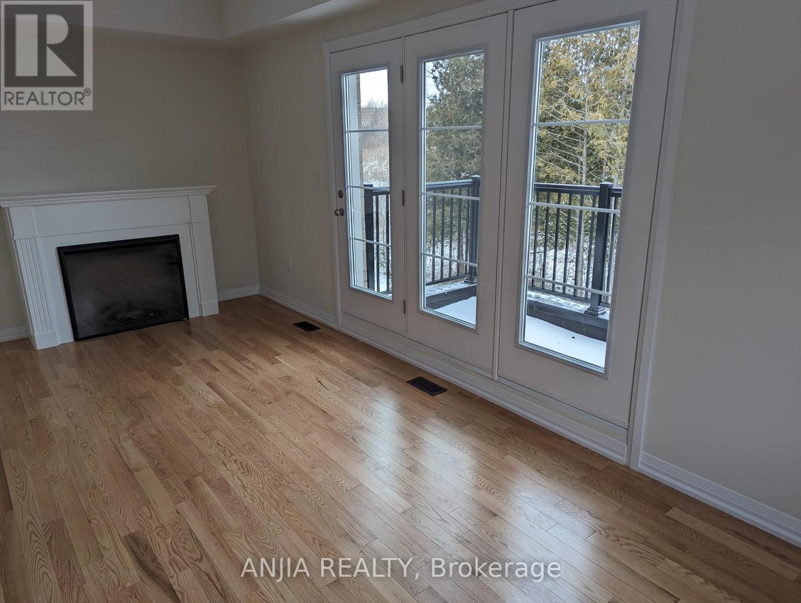 16 Coote Court Property Photo 7