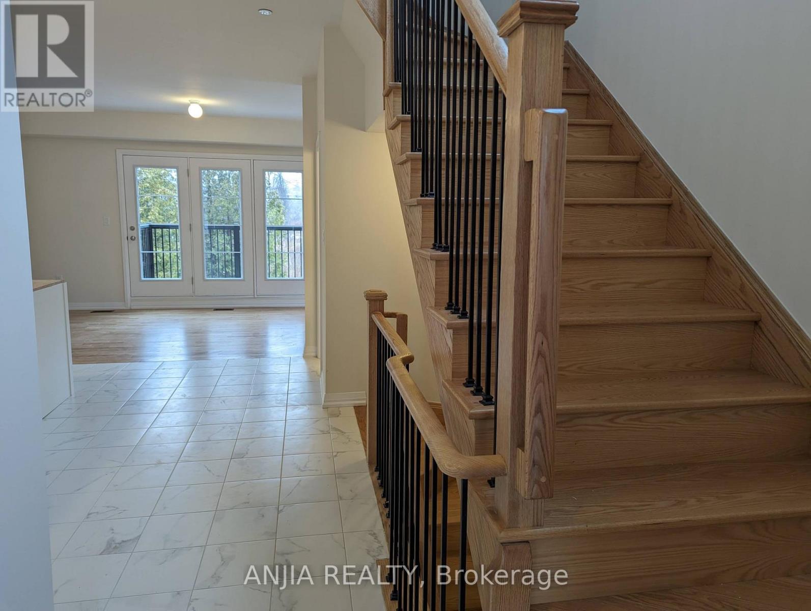 16 Coote Court Property Photo 11