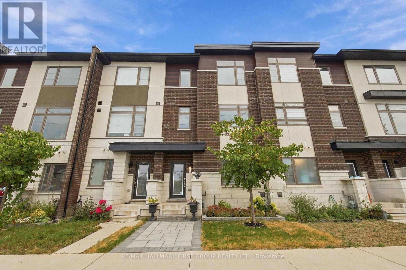 303 - 250 Finch Avenue Property Photo 1
