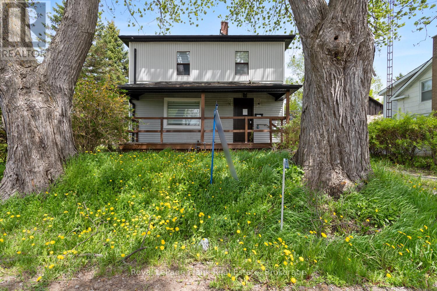 3531 Simcoe Street N Property Photo 1