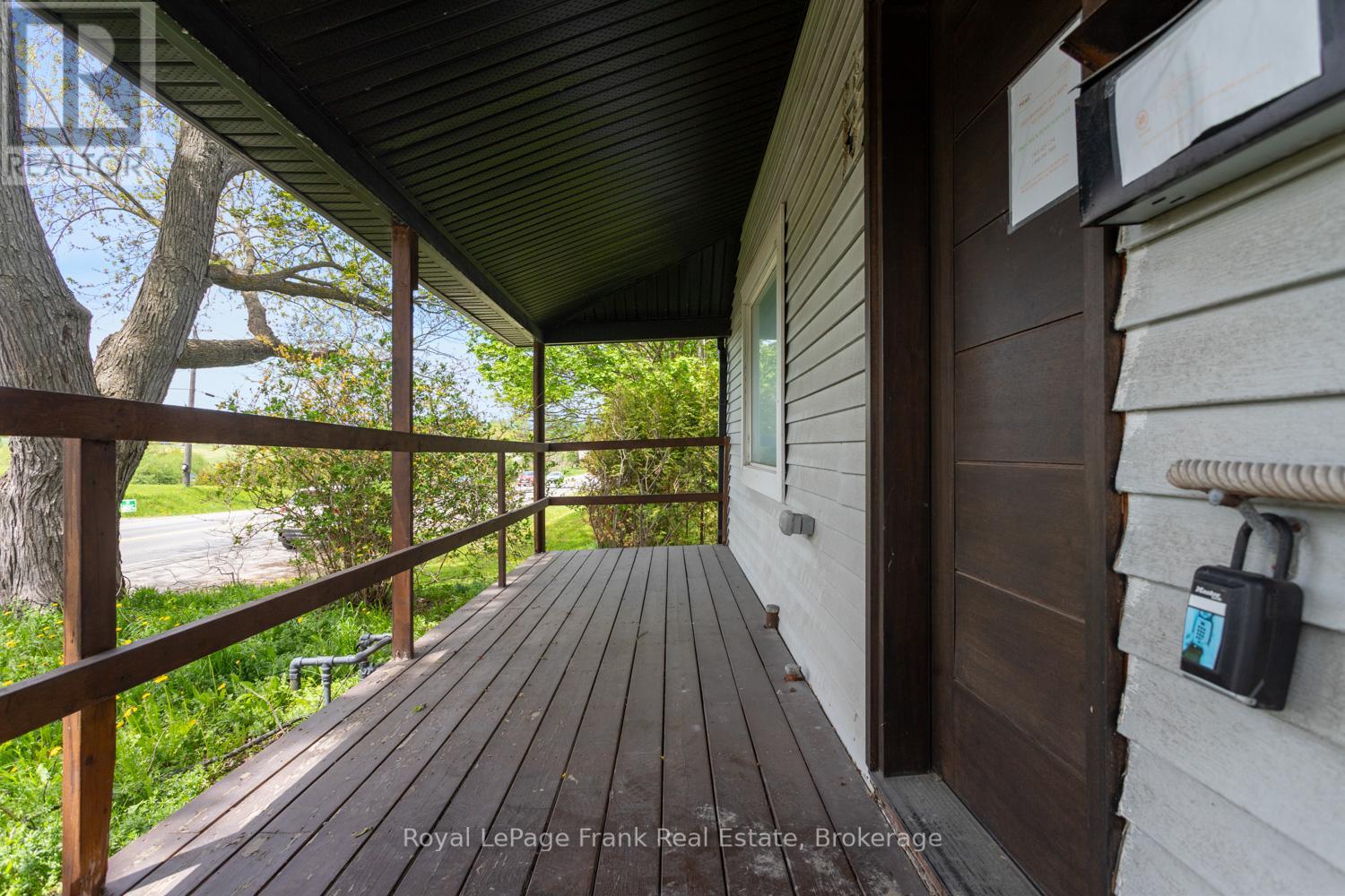 3531 Simcoe Street N Property Photo 3