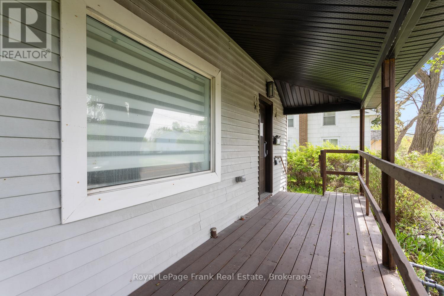 3531 Simcoe Street N Property Photo 4