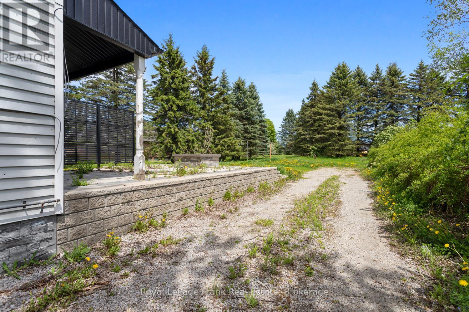 3531 Simcoe Street N Property Photo 25