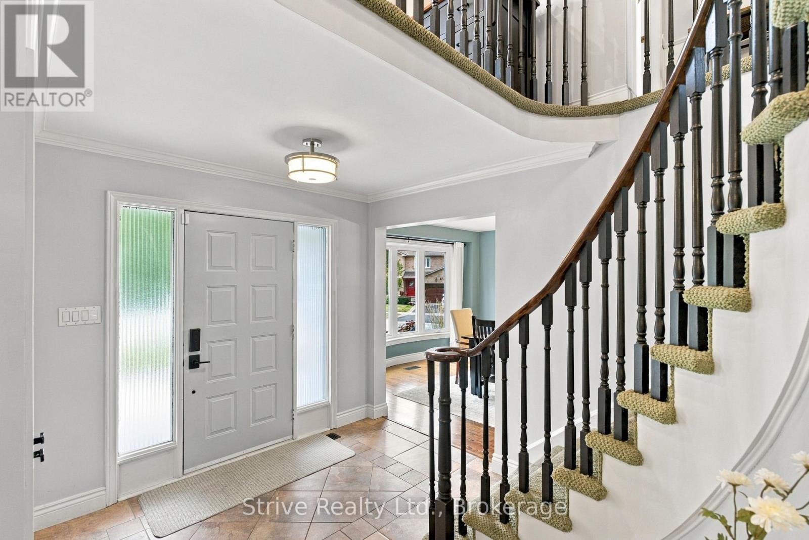 40 Mclellan Drive Property Photo 2