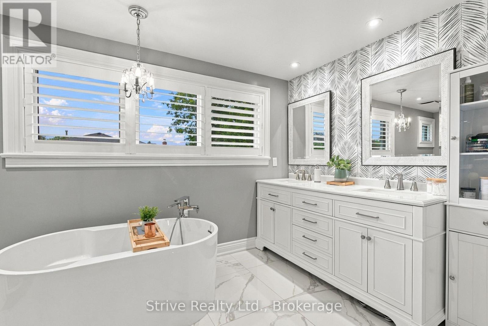 40 Mclellan Drive Property Photo 23