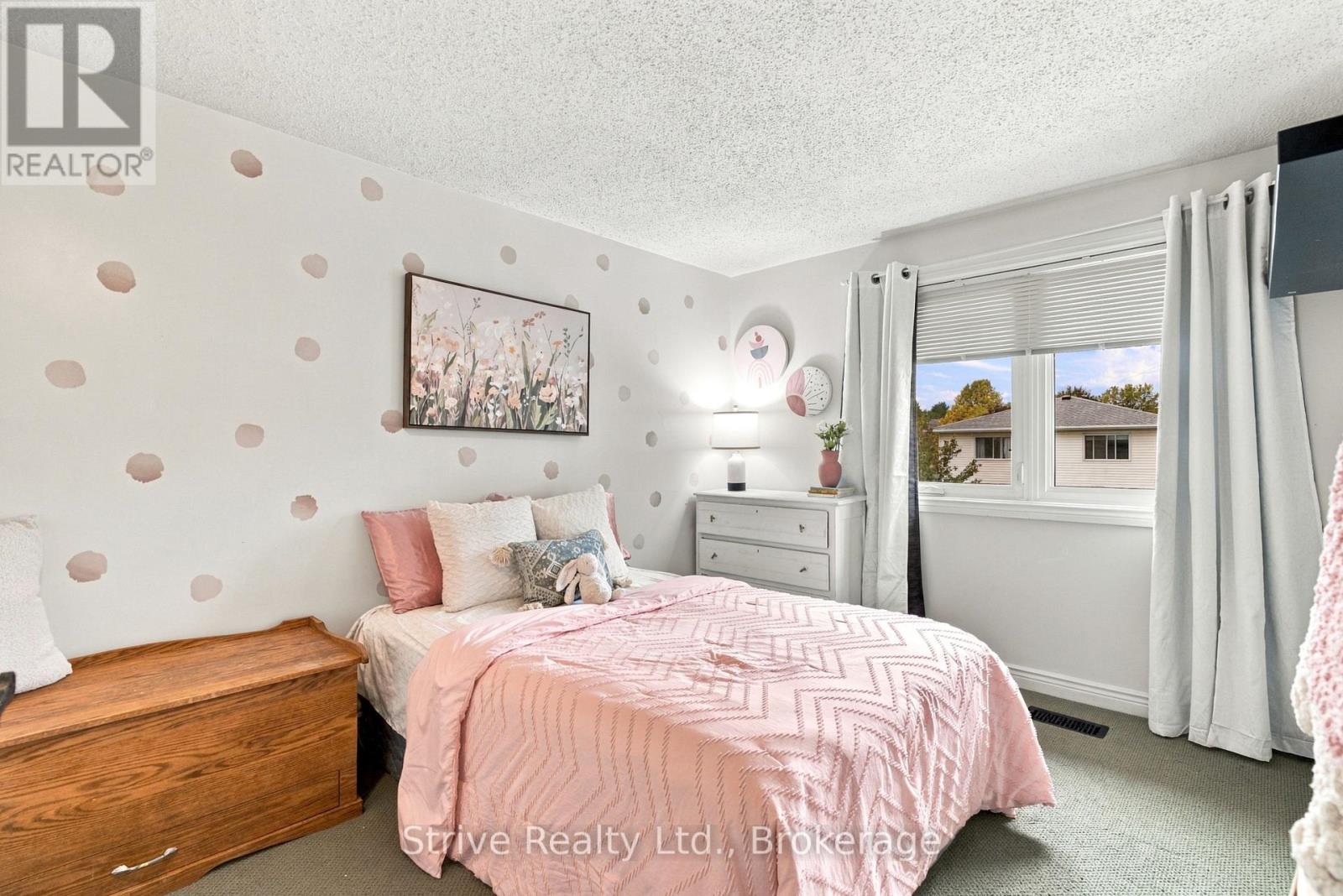 40 Mclellan Drive Property Photo 29