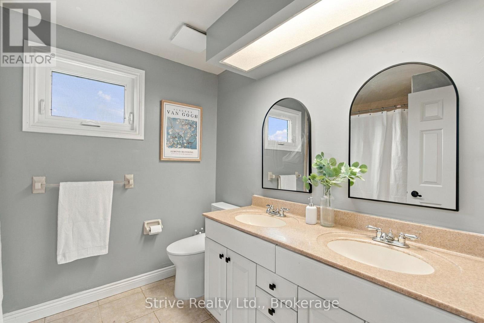 40 Mclellan Drive Property Photo 32