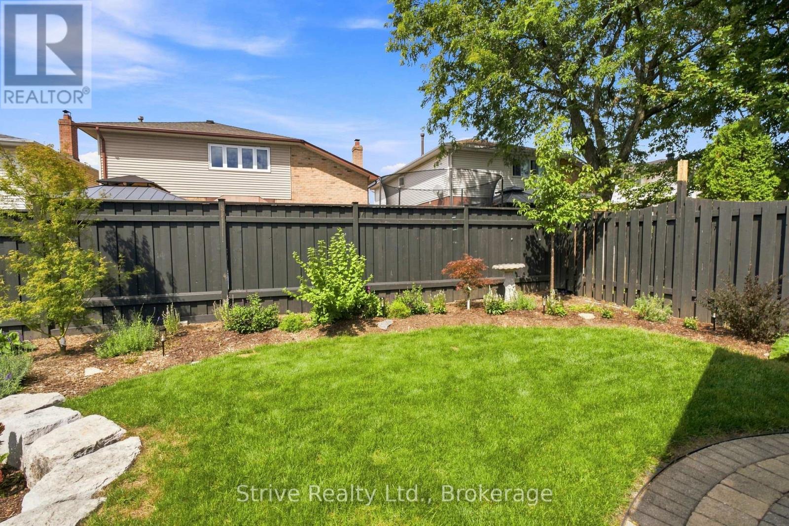 40 Mclellan Drive Property Photo 48