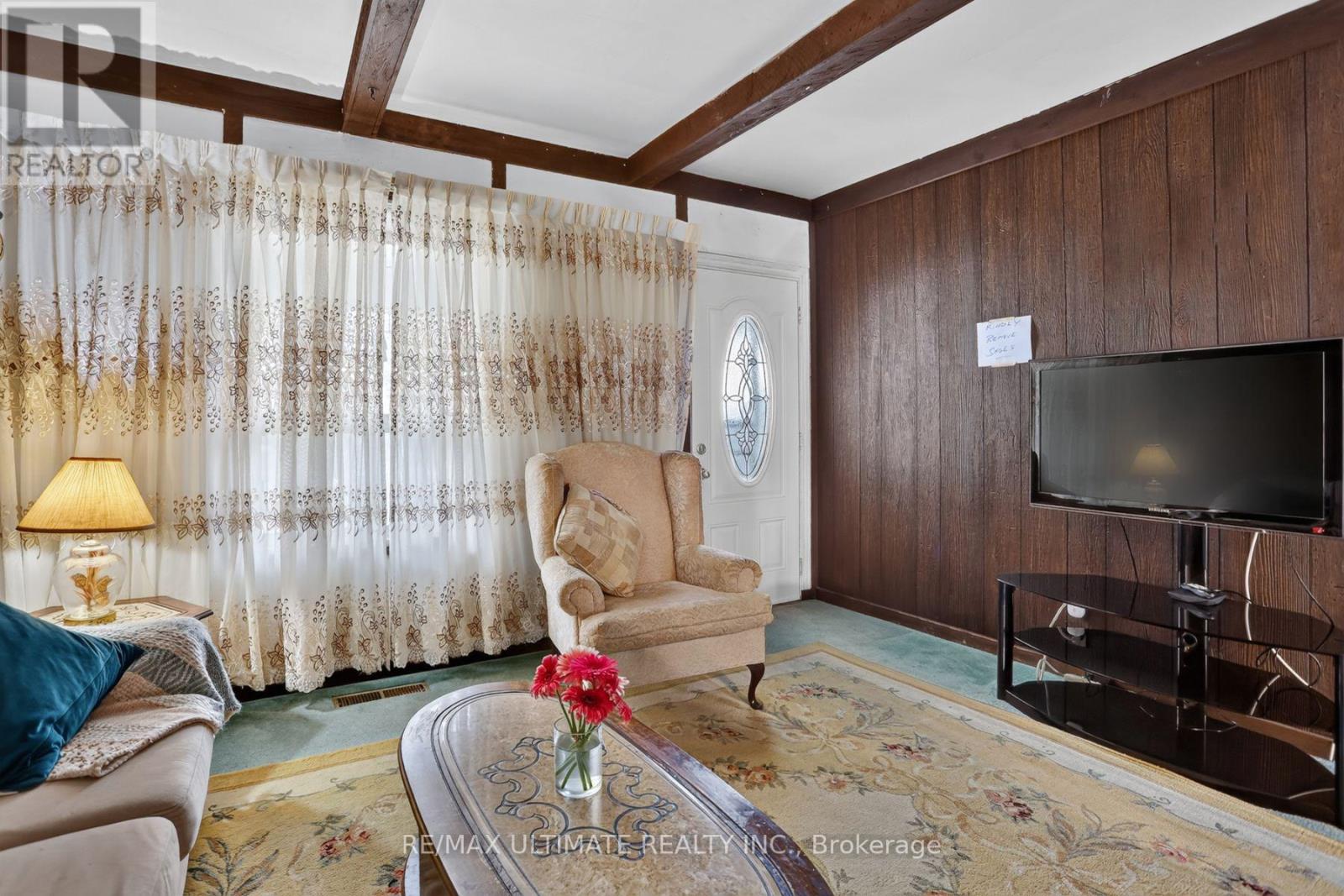 12 Eldon Avenue Property Photo 7