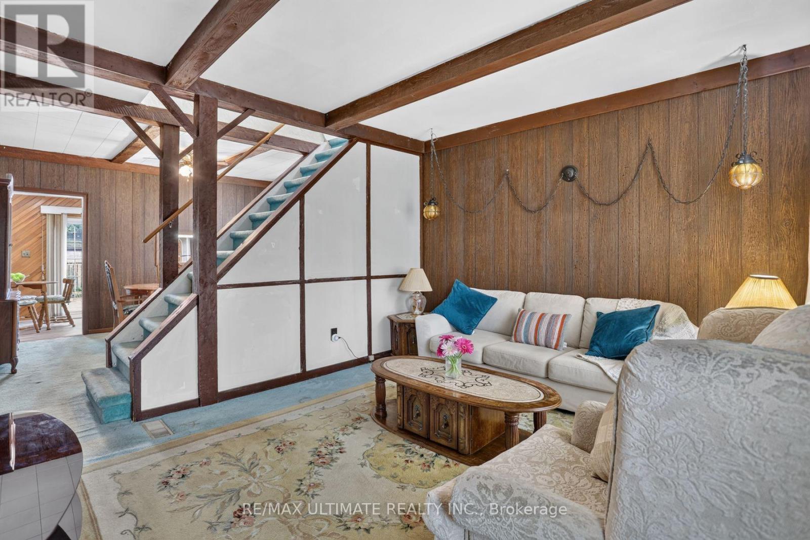 12 Eldon Avenue Property Photo 9