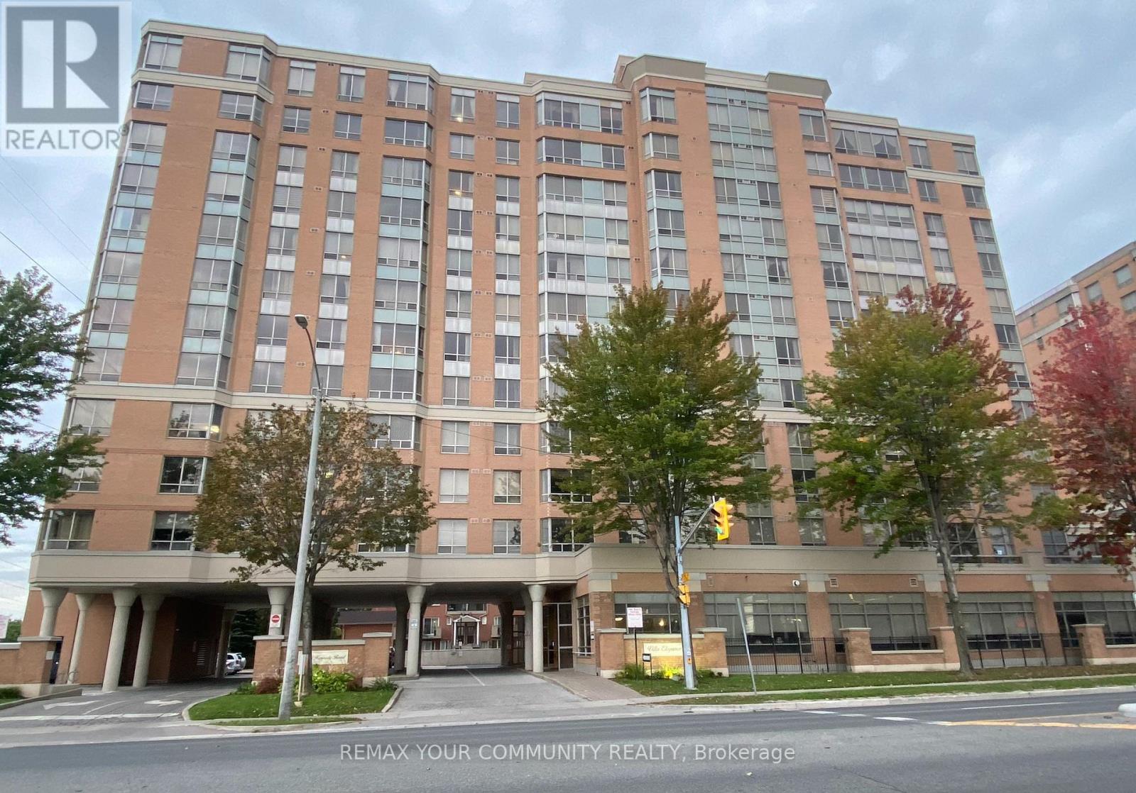 515 - 3088 Kennedy Road Property Photo 1