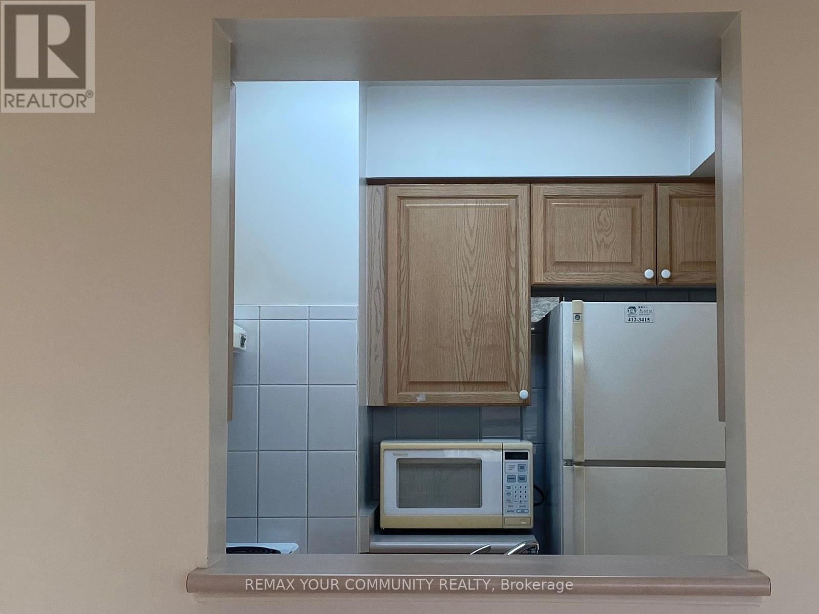 515 - 3088 Kennedy Road Property Photo 9