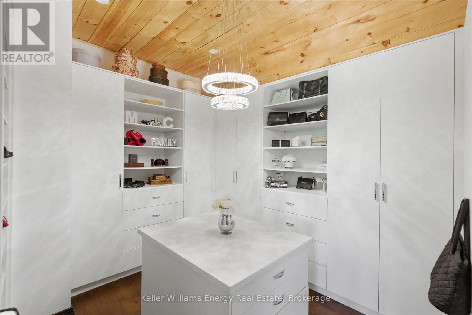 143 River Street Property Photo 22