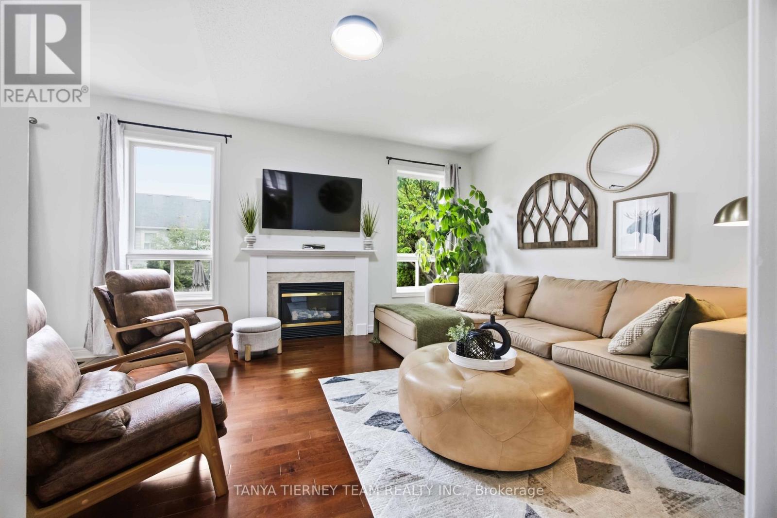 17 Cody Avenue Property Photo 11
