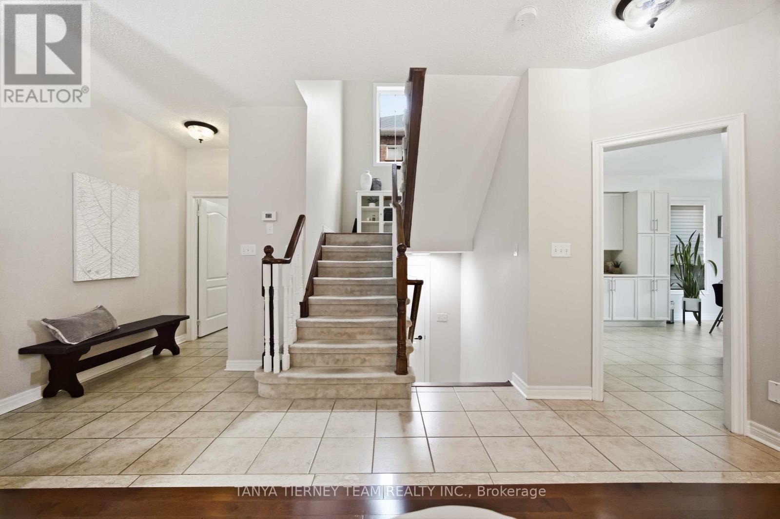 17 Cody Avenue Property Photo 24