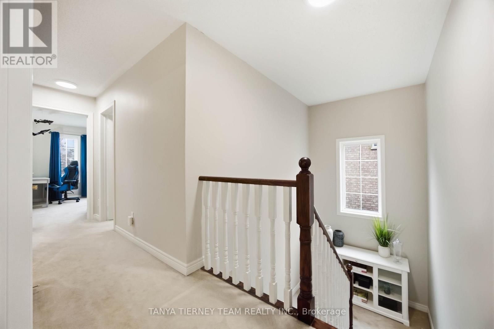 17 Cody Avenue Property Photo 25