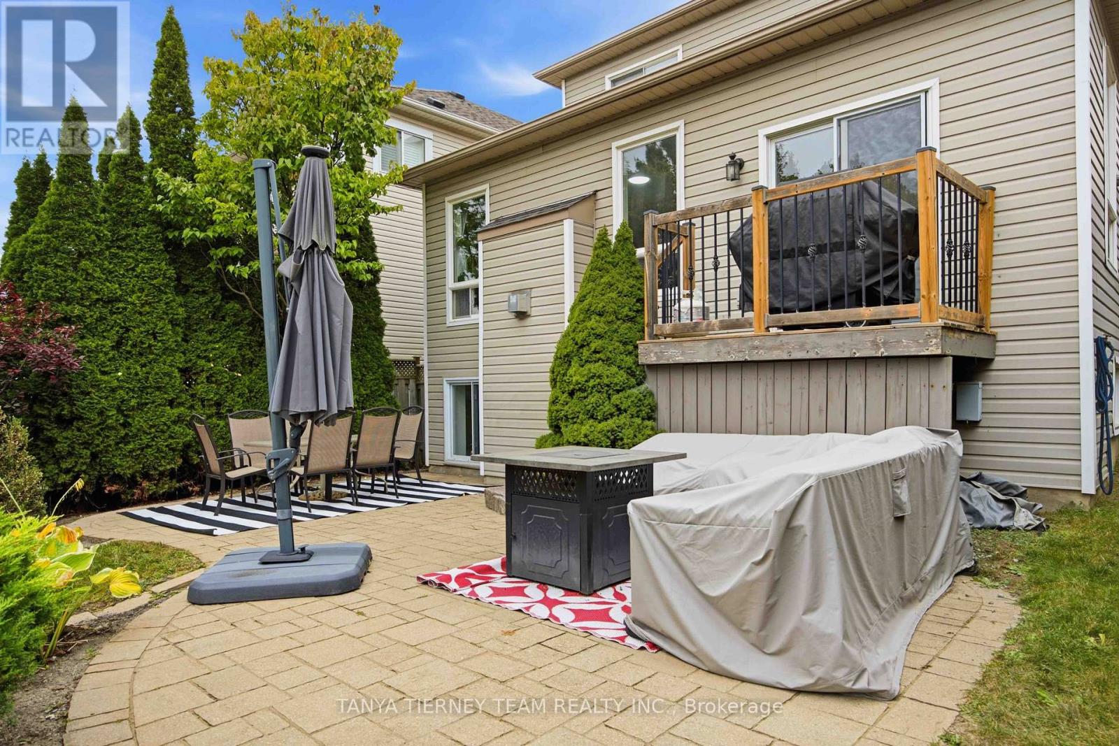 17 Cody Avenue Property Photo 41