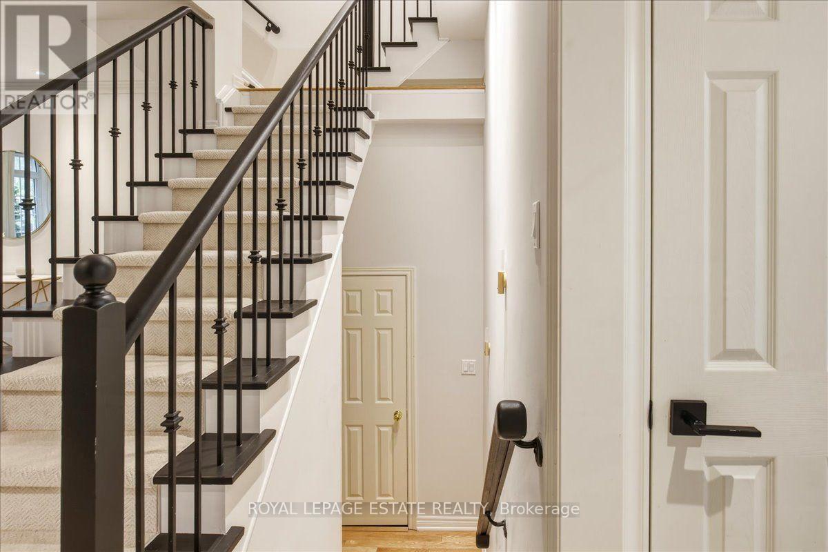 145 Boardwalk Drive Property Photo 13