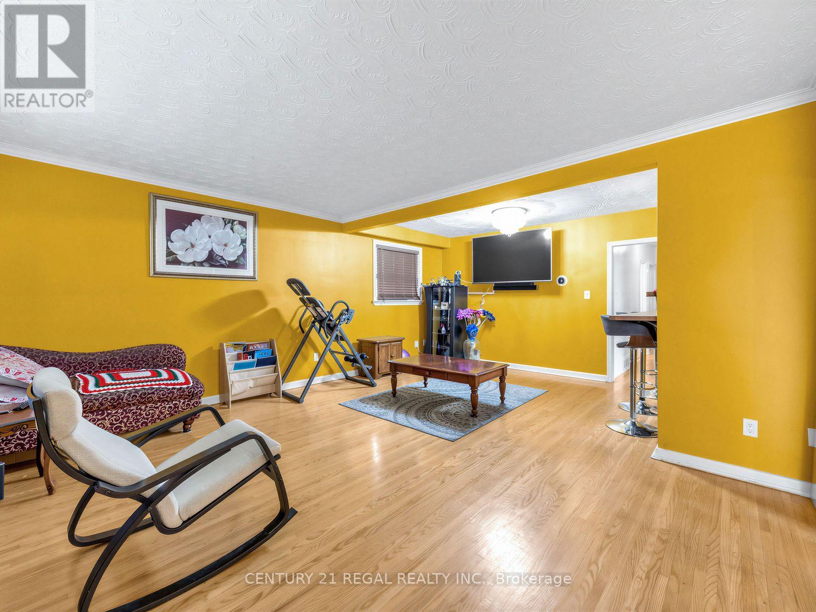 121 Janray Drive Property Photo 4