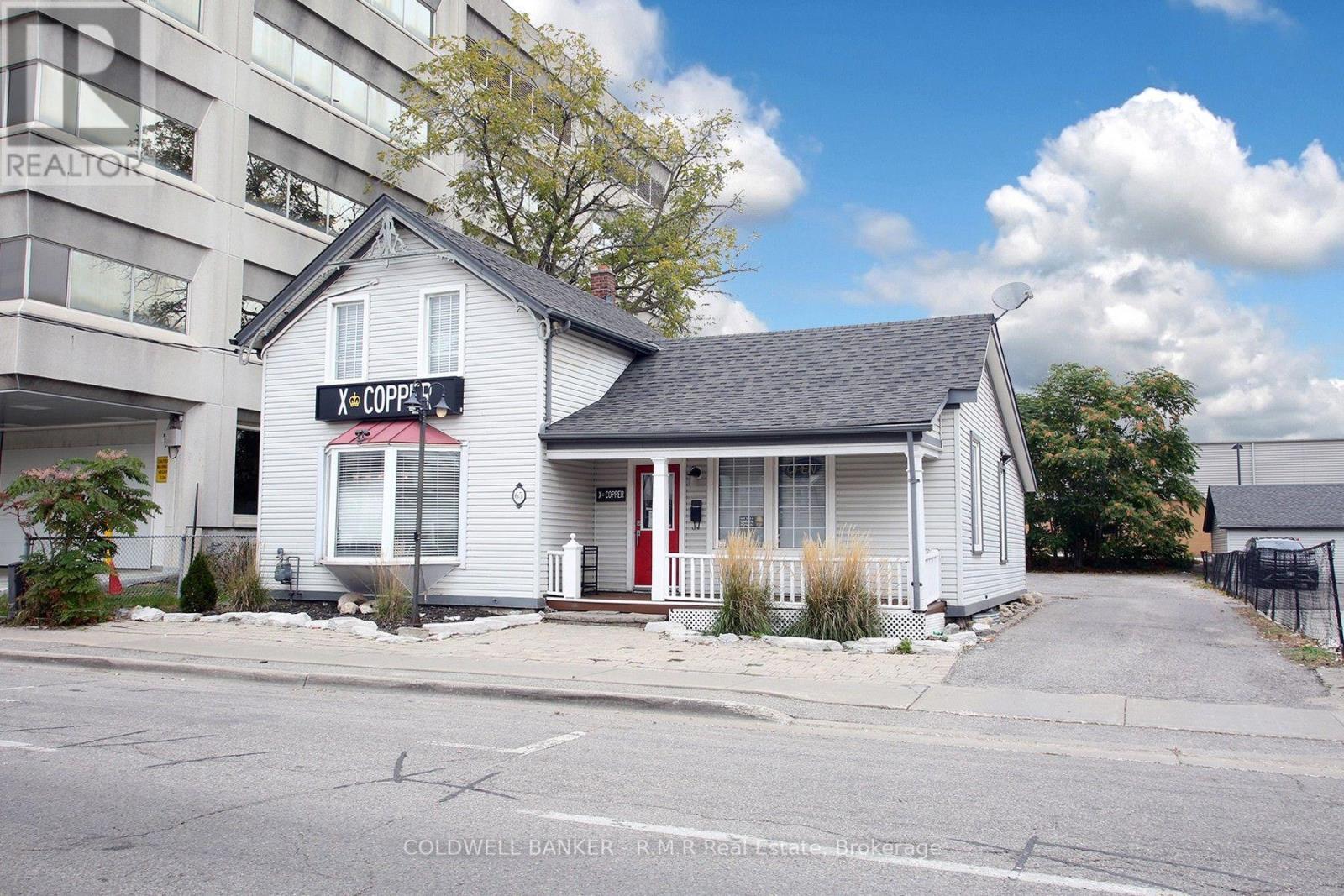 65 Albert Street Property Photo 2